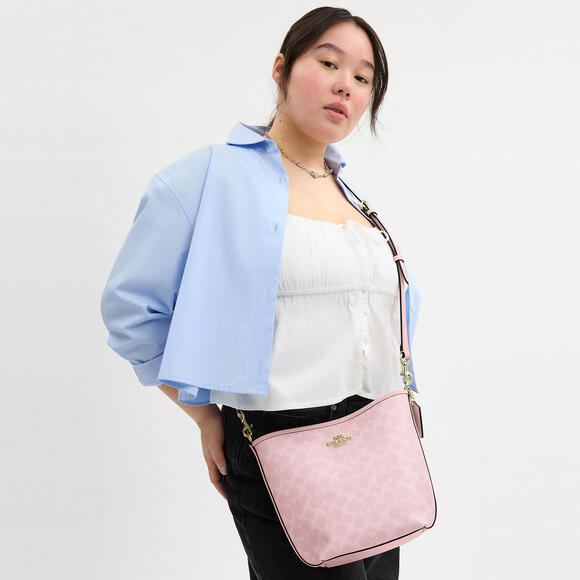 Coach Powder Pink City Bucket Bag In Signature Canvas NWT - Picture 5 of 11